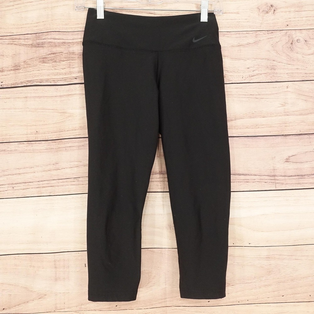 Nike Leggings Womens XS Black Dri-FIT Legend Capri Slim Running Yoga Gym